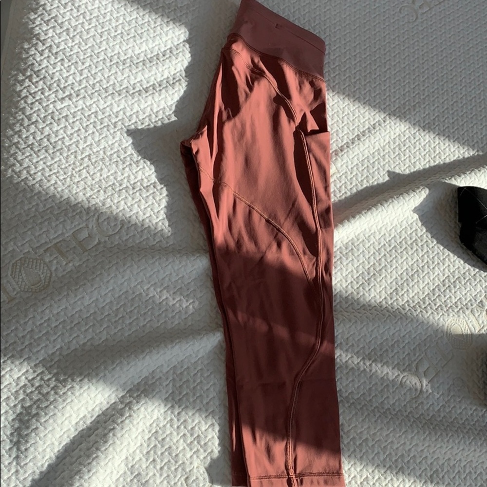 Lululemon workout pants